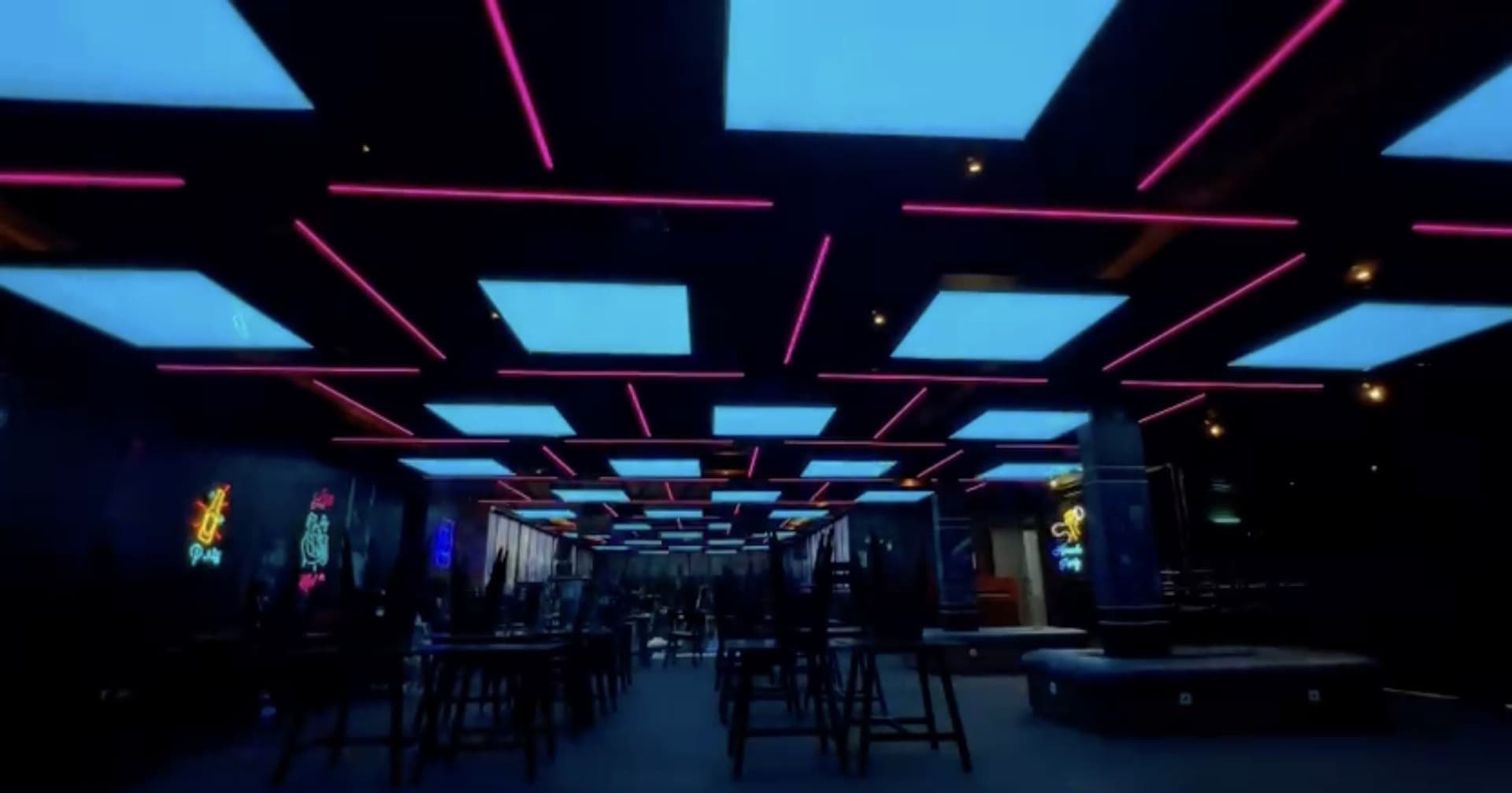 Helen's Night Mart Karangsari 3
